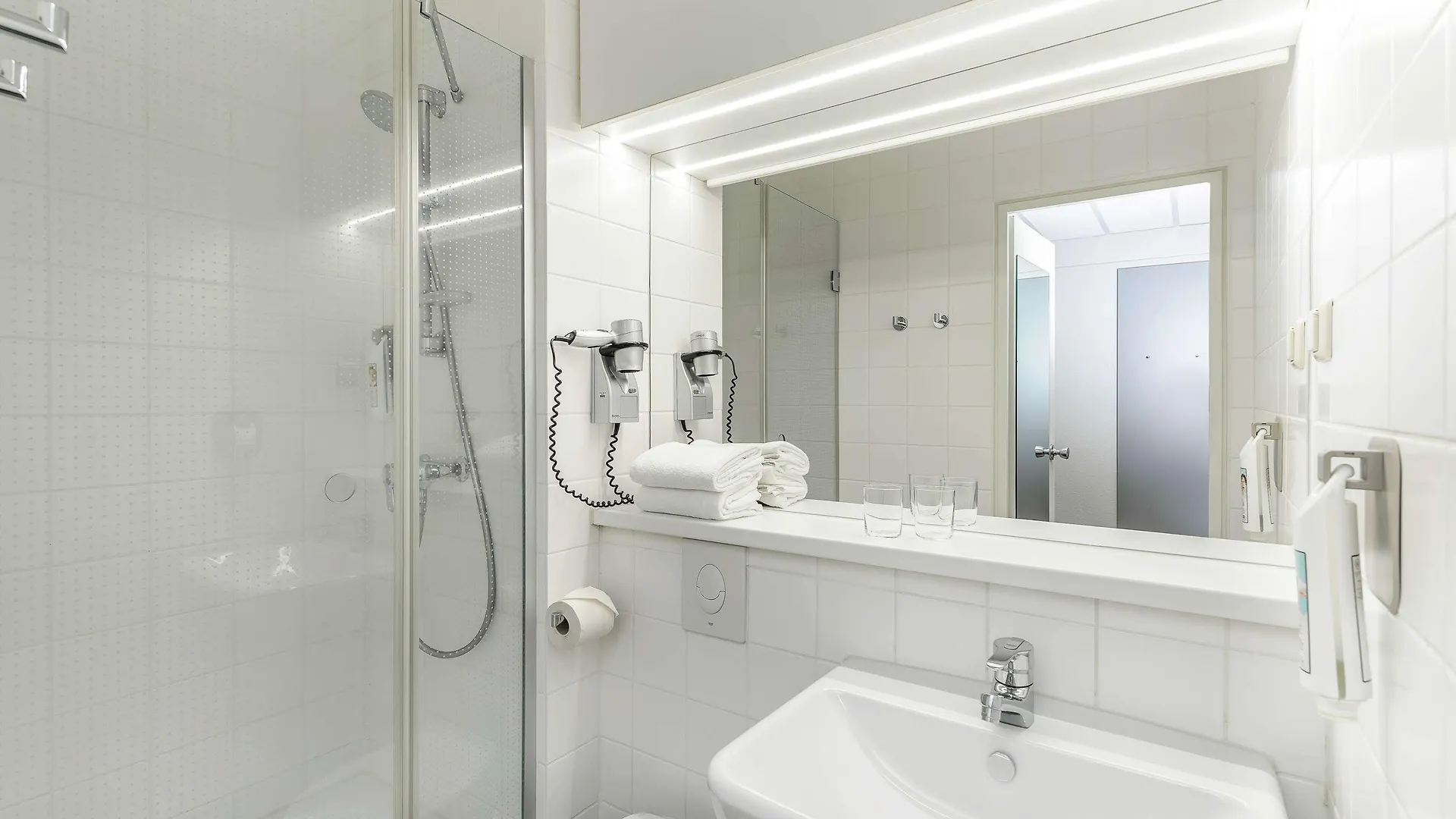 Ibis Hotel Hamburg Alster Centrum 3*,  Germany