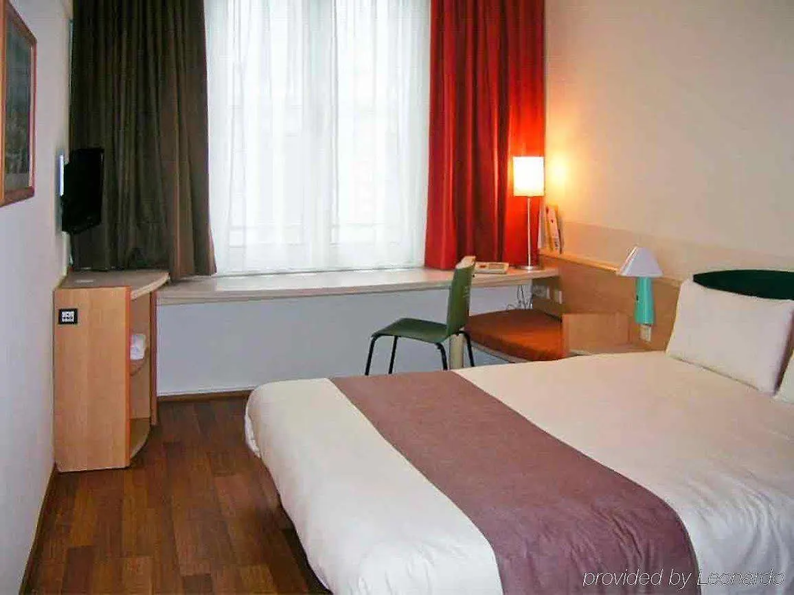 Ibis Hotel Hamburg Alster Centrum
